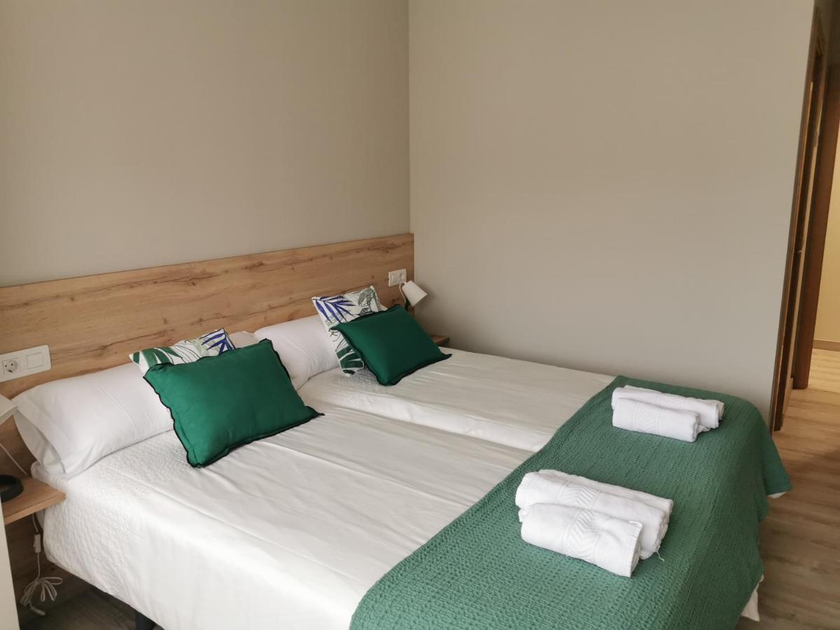 Km101 Hotel Baamonde Екстериор снимка