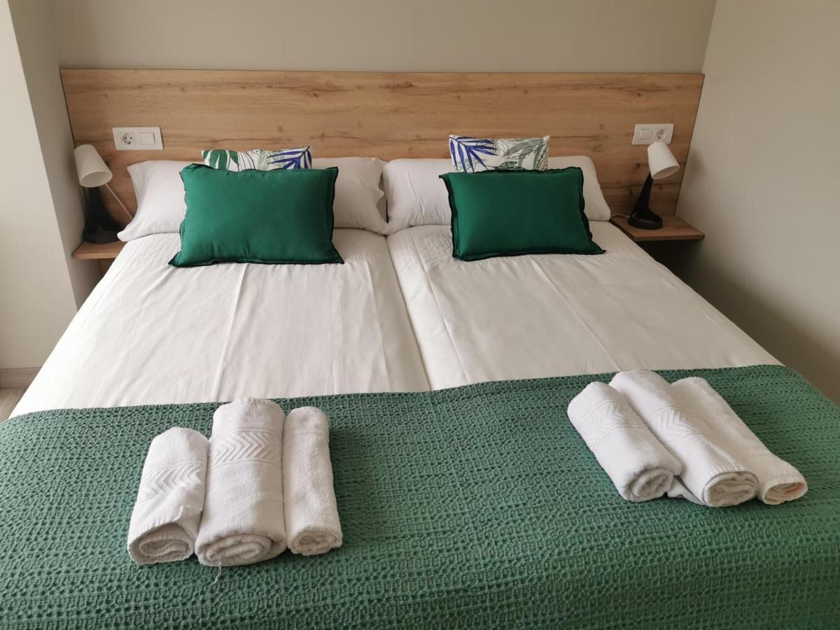Km101 Hotel Baamonde Екстериор снимка