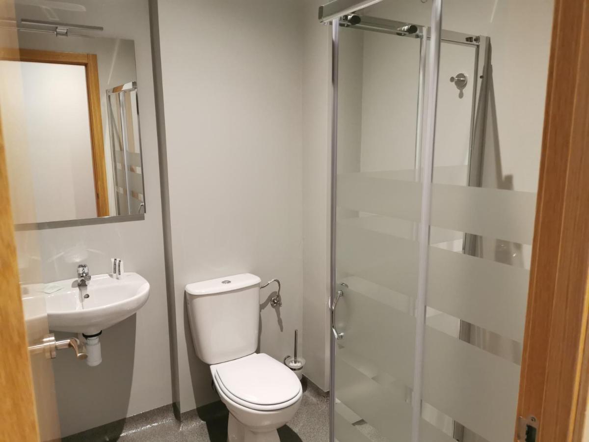 Km101 Hotel Baamonde Екстериор снимка